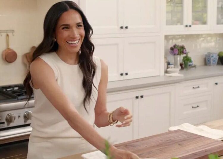 Família Real Live: Série de Meghan Markle separada por Netflix Insider | Real | Notícias
