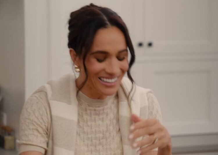 'Fui almoçar com Meghan Markle e isso é uma coisa que ninguém quer ouvir' | Real | Notícias