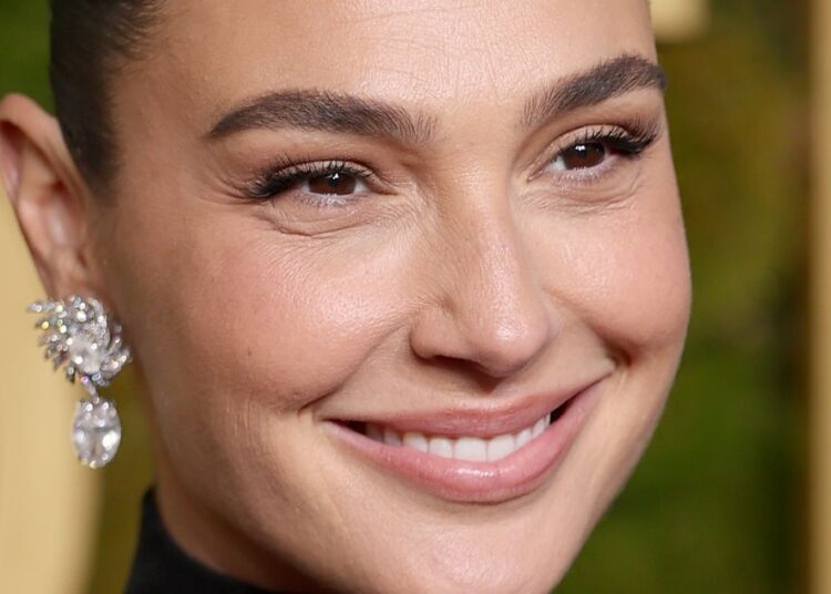 Gal Gadot 'Imagine' vídeo, cinco anos depois