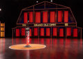 Grand Ole Opry revela o novo microfone pela quinta vez