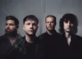 Himalaia lançar seu novo single 'rendição'