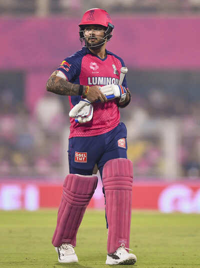 IPL 2025: Riyan Parag cria recorde indesejado para o Rajasthan Royals após perda para Kolkata Knight Riders | Notícias de críquete