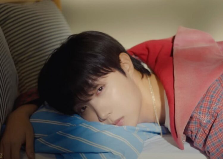 J-Hope acorda de 'bons sonhos' em teaser para novo single