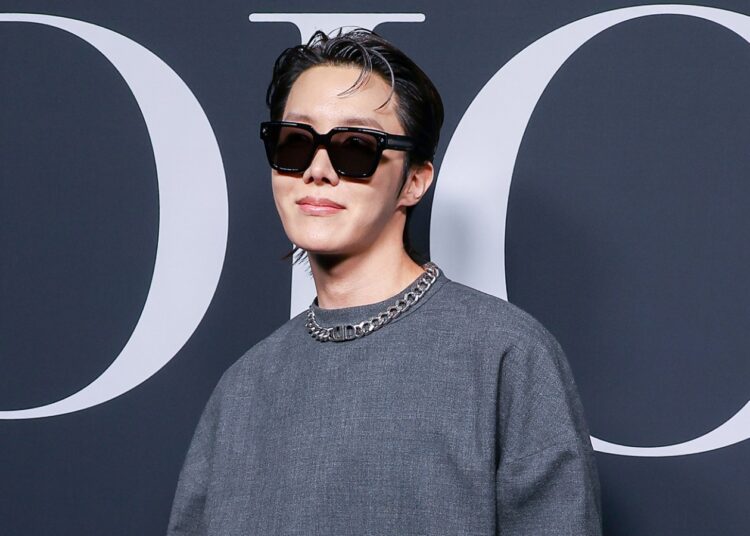 J-Hope lança novo single 'Sweet Dreams' com Miguel