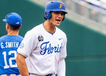 Jac Caglianone Crushes imponentes em home run no Royals Spring Training Game vs. Cubs