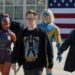 James Gunn diz que um filme do universo DC que se aproxima tem sido difícil de acertar.