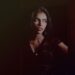 Janalynn Castelino atordoa os fãs com o anúncio de seu novo single "Mas Without You"