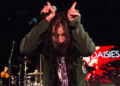 John Corabi of the Dead Daisies - novo e novo álbum de capa de blues, Lookin 'For Trouble, é sobre sair com bons amigos, escrever músicas e ser piratas de terra! John Corabi of the Dead Daisies - novo single e novo álbum de capa de blues, Lookin' For Trouble, é tudo sobre sair com bons amigos, escrever músicas e ser piratas de terra!