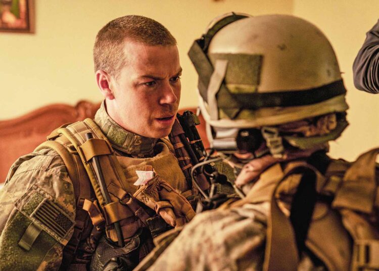 Joseph Quinn, Will Poulter sofre os horrores do combate