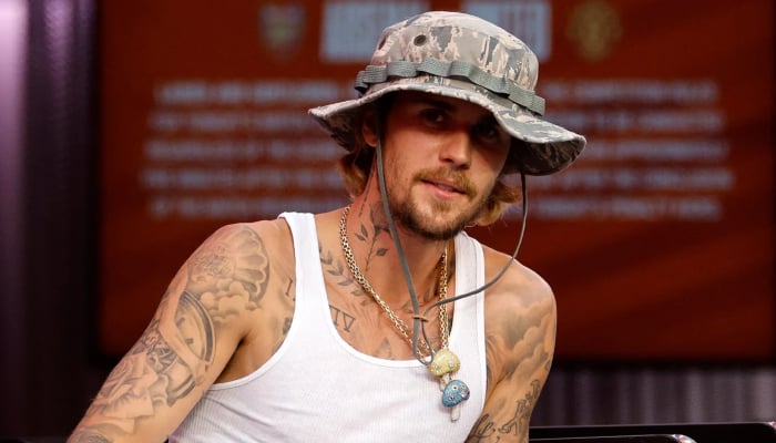 Justin Bieber sugere uma nova música com outra nota enigmática