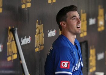 Kansas City Royals libera destro Ross Stripling e Catcher Luke Maile