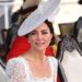 Kate Middleton quebra a tradição centenária durante o histórico evento real