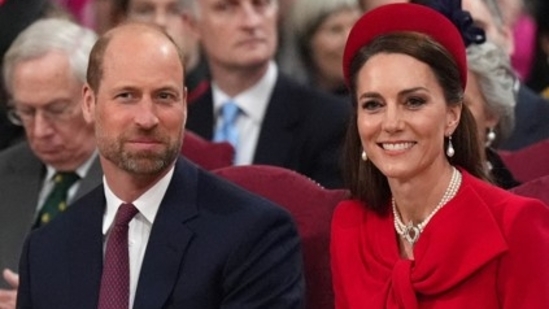 Kate Middleton trata o príncipe William como seu 'quarto filho', novas reivindicações de livro