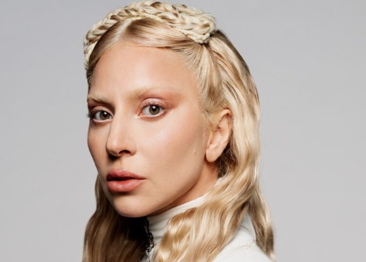 Lady Gaga, Sasami e mais