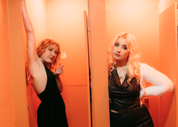 Lambrini Girls Lanke New Music Video para 'No Homo'