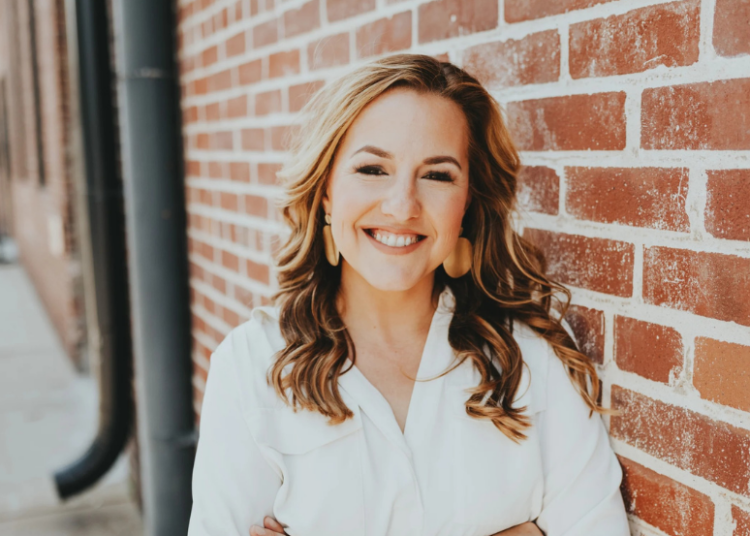 Lauren Kilgore se junta ao Provident Entertainment/Sony Music Nashville como SVP, Assuntos Legais e de Negócios
