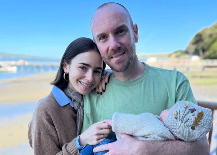 Lily Collins Marks 'Primeiro Aniversário como uma mamãe' depois do 'Ano Mágico'
