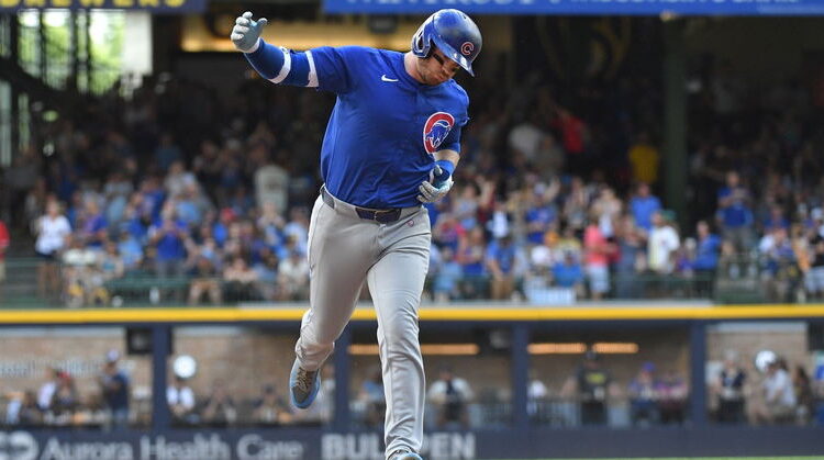 Linha de Chicago Cubs vs. Royals: Ian Happ lidera, Kyle Tucker em RF, Ben Brown Pitching
