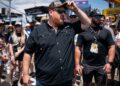 Luke Combs para executar o concerto 'Big Kickoff' em Nashville Honky-Tonk