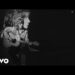 Luke Spiller of the Struts dá uma curva pop indie com um novo video single +