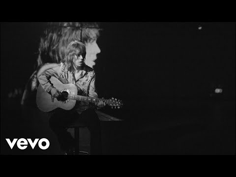 Luke Spiller of the Struts dá uma curva pop indie com um novo video single +