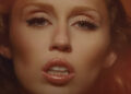 Lyrics de 'Something Beautiful': Miley Cyrus compartilha a faixa do título de seu novo álbum - Assista The Music Video! | Miley Cyrus, Música, Vídeo | Just Jared: Notícias e fofocas de celebridades