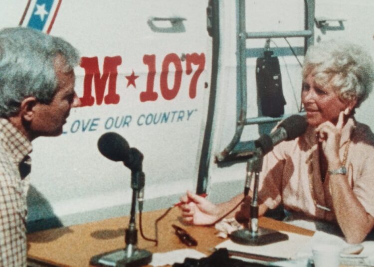 Marion Ann Michaels, Bob Bender Lead Marion em Radio Entertainment