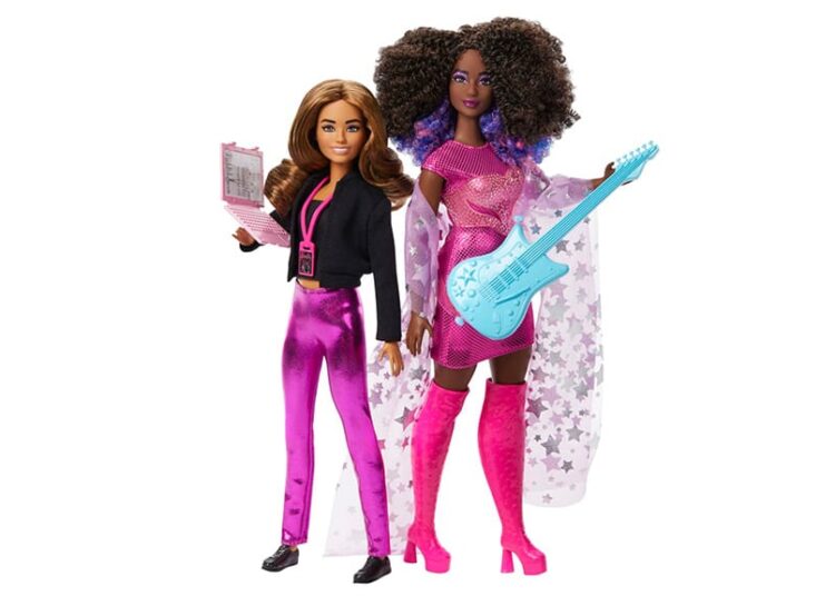 Mattel celebra música com nova carreira na Barbie e bonecas modelo