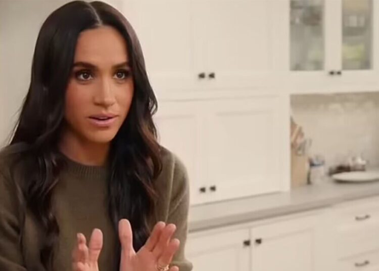 Meghan Markle Salavaged by Ex-Vanity Fair Editor Tina Brown | Real | Notícias