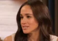 Meghan Markle chega de volta no Netflix Show Backlash em nota manuscrita para fã 'assustado'