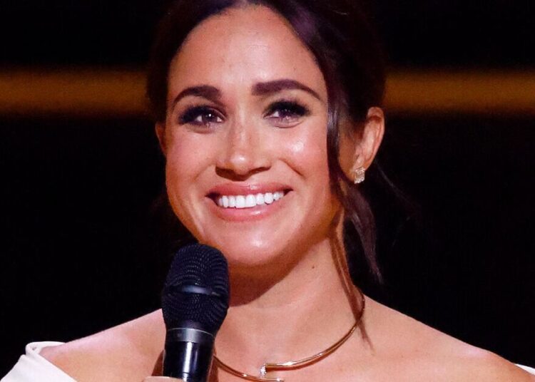 Meghan Markle recebeu um aviso brutal de 5 palavras sobre o novo podcast após Netfl | Real | Notícias