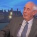 Mohamed Al-Fayed estava "desesperado por um passaporte britânico", afirma Tom Bower
