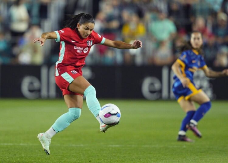 NWSL Roundup: Big First Metidade carrega o atual Royals - mídia de nível de campo - soluções profissionais de conteúdo esportivo