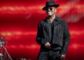 Ne-yo apresenta 'My Pyramid', as quatro mulheres com quem ele está em um relacionamento poliamoroso