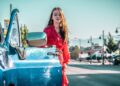 Nell Smith Song 'Billions of People' chega à frente do álbum póstumo