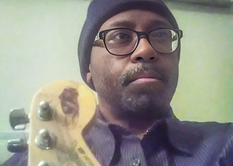 Nova crítica musical: Everett T. Ruth