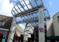 Novo centro de entretenimento de £ 4,2 milhões no oeste de Londres com 22 pistas de boliche