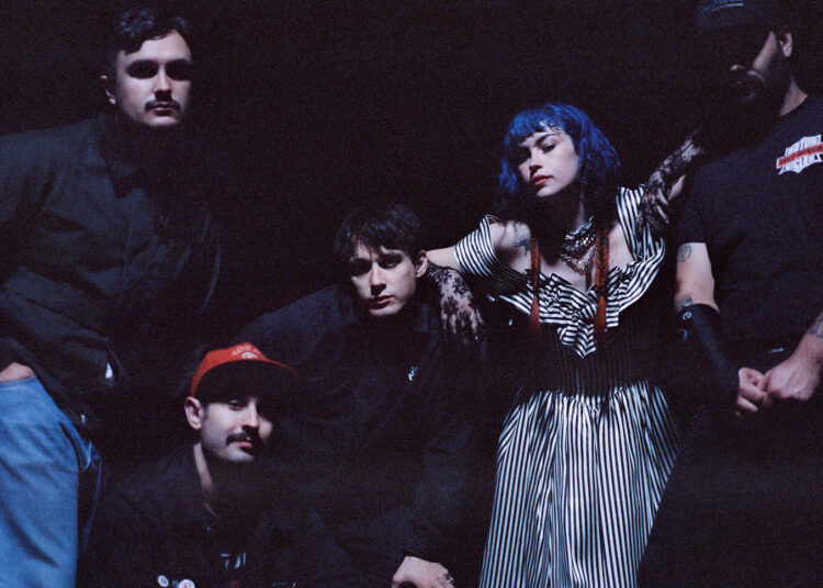 O SCOWL Libere um novo videoclipe para 'Tonight (I'm Redio)'