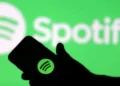 O Spotify paga US $ 10 bilhões à indústria da música, à medida que o debate sobre royalties continua