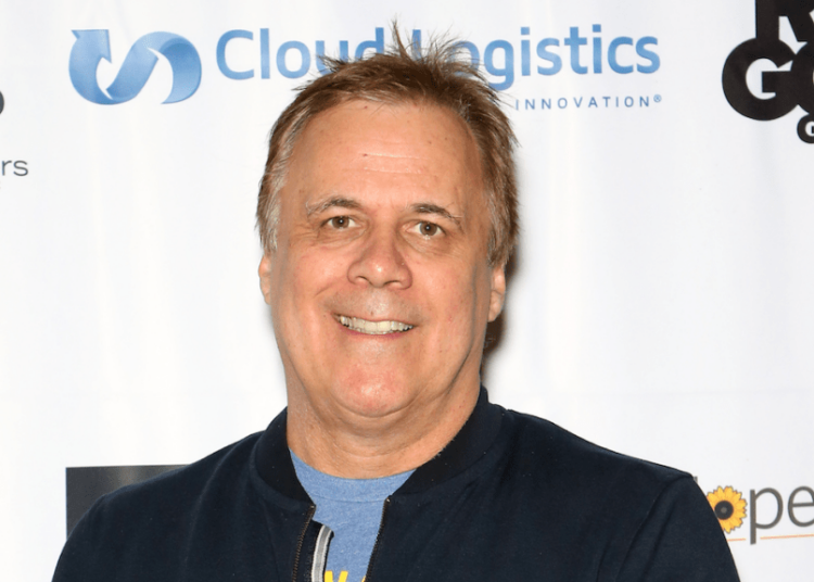 O crítico de cinema Richard Roeper recebe a compra de Chicago Sun-Times