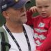 O filho de Zara Tindall está cuspindo a imagem do pai Mike em adoráveis ​​fotos da família real | Real | Notícias