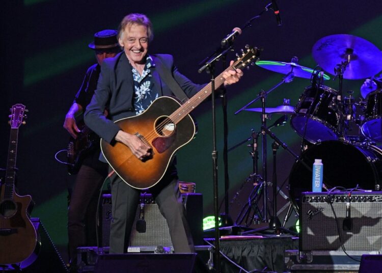 O guitarrista de Badfinger morre aos 77