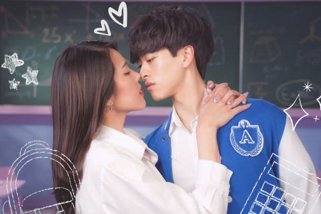 O hit da Alan Chikin Chow's Hit Youtube Series 'Alan's Universe' se expande para o canal Roku