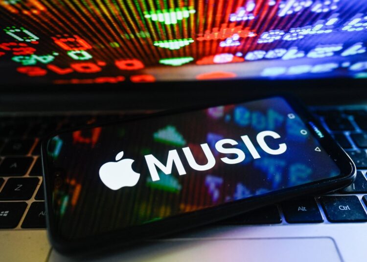 O novo DJ da Apple com a Apple Music Initiative permite criar conjuntos diretamente a partir de seu catálogo