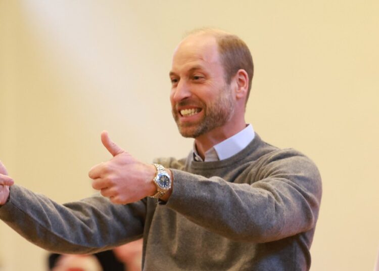 O príncipe William Dons agora assalta a Scruff na Estônia