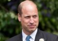 O príncipe William tenta tornar a família real mais acessível com um movimento simples