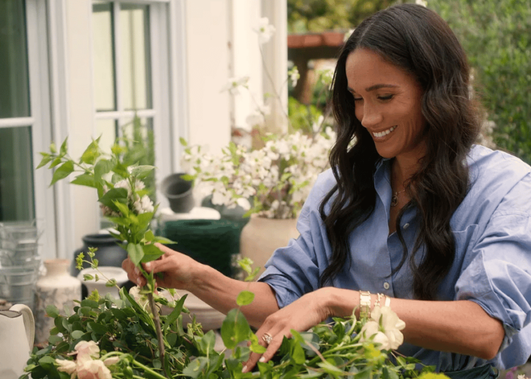 O programa Netflix de Meghan Markle expõe a família real.