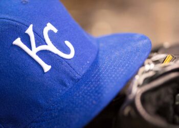 O prospecto de superestrela do Royals previu obter a chamada da MLB por 'Memorial Day'