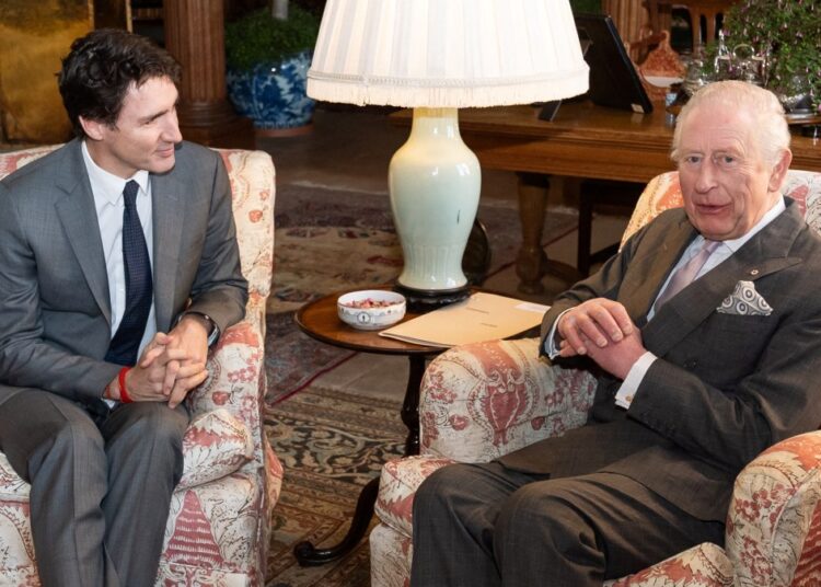 O rei Charles 'preocupado com o Canadá contra Trump' e pedirá a unidade