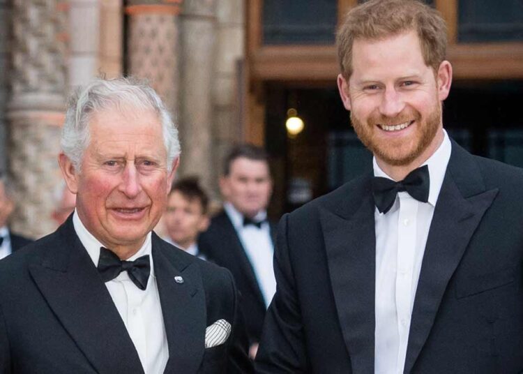 O rei Charles quebra o silêncio sobre trazer o príncipe Harry de volta